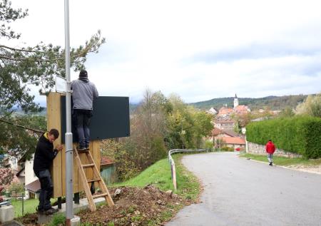 NOVE OGLASNE TABLE 06 FOTO LJUBO VUKELIČ